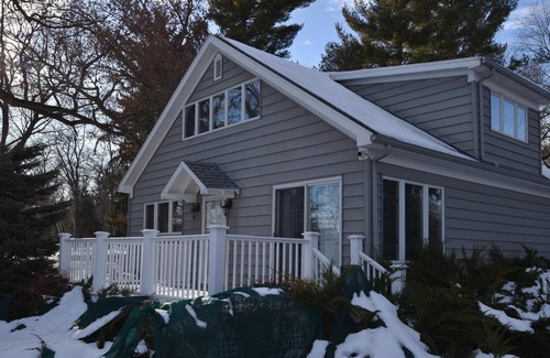 Green Lake Cottage | Beautiful/Private Carriage House with Lake Access