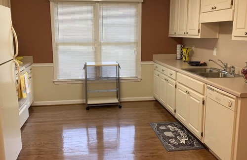 Stockbridge Cottage | Beautiful Private Estate Cottage