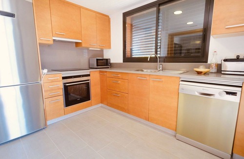 Bonmont Terres Noves Villa | Beautiful private villa for 6 people with WIFI, A/C, private pool, TV, patio and parking