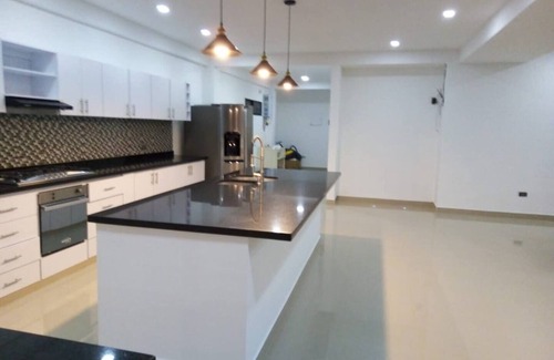 Pereira Villa | Beautiful private house vía armenia