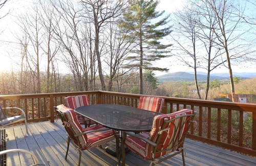Campton House | Beautiful Private Home on Owl's Nest Golf Course with views! (RR28O)