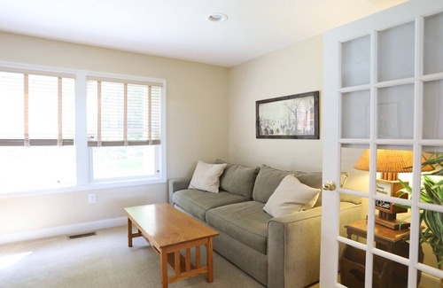 Campton House | Beautiful Private Home on Owl's Nest Golf Course with views! (RR28O)