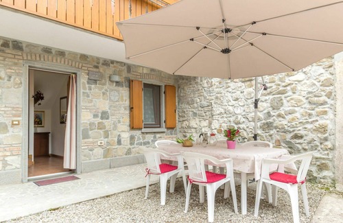 San Leonardo House | Beautiful private villa for 8 guests with WIFI, TV and patio