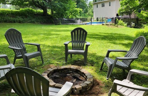 Perinton House | Beautiful Private Pittsford Home
