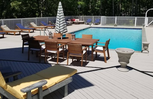 North Sea House | Beautiful, Private & Spacious, Cozy Hamptons Retreat, Sleeps 15, Peloton Bike+