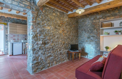 Santa Luce House | Beautiful private villa for 6 people with A/C, WIFI, TV and patio