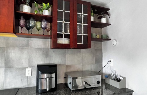 West Allis House | Beautiful private vacation home close to State Fair Park. Outdoor pool, sleeps 6