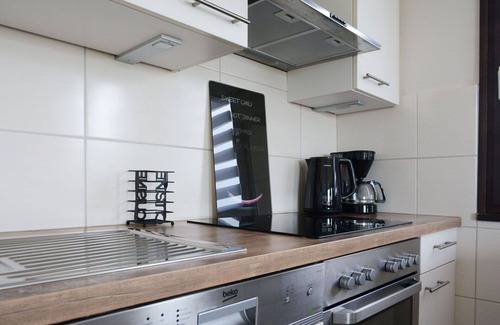 Vorden House | Beautiful private villa for 6 guests with WIFI, TV, terrace and parking