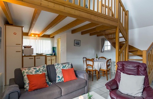 Plounevez-Lochrist House | Beautiful private villa for 3 guests with WIFI, TV, terrace and pets allowed