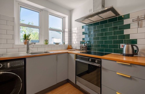 Drumnadrochit Villa | Beautiful private villa for 2 guests with WIFI, TV and patio