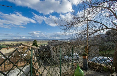 Sovicille House | Beautiful private villa for 6 people with WIFI, TV, terrace, pets allowed and panoramic view