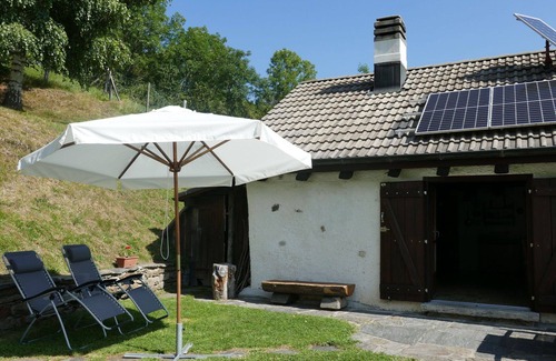 Acquarossa House | Beautiful private villa for 4 guests with WIFI, TV, terrace and pets allowed