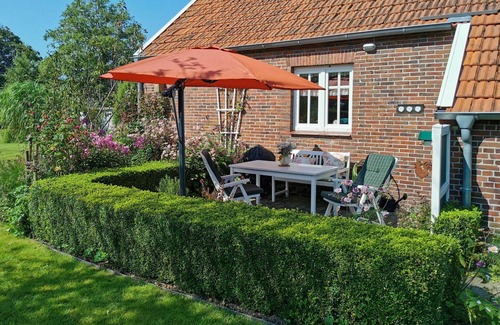 Barkholt House | Beautiful private villa for 4 guests with TV and terrace