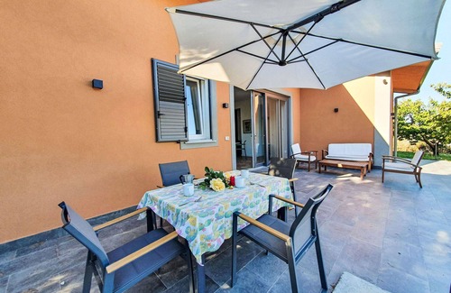 Monreale Villa | Beautiful private villa for 6 people with WIFI, A/C, private pool, TV, terrace and pets allowed