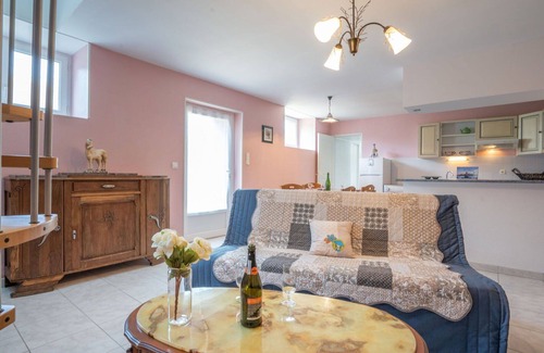 Ploumilliau House | Beautiful private villa for 4 guests with WIFI, TV, patio and pets allowed