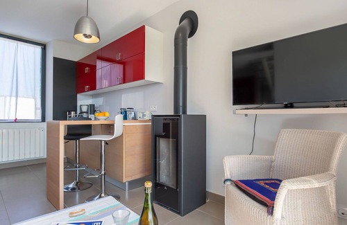 Plouescat House | Beautiful private villa for 4 guests with WIFI, TV and terrace