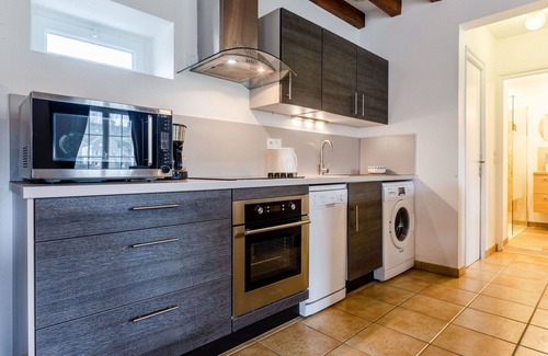 Commes House | Beautiful private villa for 2 people with WIFI, TV, terrace and pets allowed