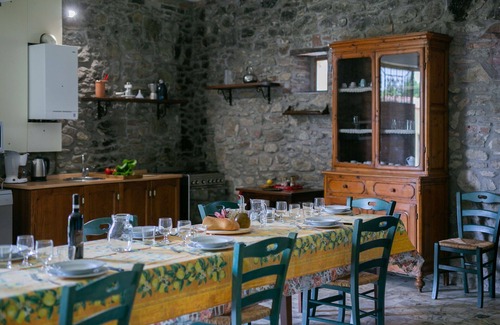 Sodo Villa | Beautiful private villa for 18 people with A/C, WIFI, private pool and TV