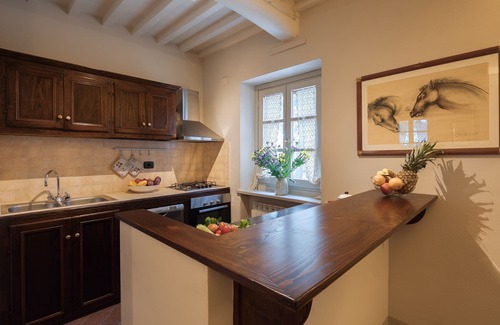 Pieve di Chio Villa | Beautiful private villa with A/C, WIFI, private pool, TV, patio and panoramic view, close to Cor.