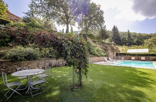 Pieve di Chio Villa | Beautiful private villa with A/C, WIFI, private pool, TV, patio and panoramic view, close to Cor.