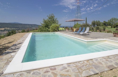 Montoro Villa | Beautiful private villa for 14 people with private pool, WIFI, TV, patio, panoramic view and par...
