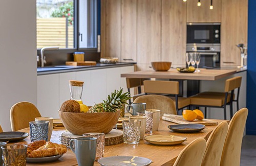 Baden House | Beautiful private villa for 8 people with WIFI, TV and terrace