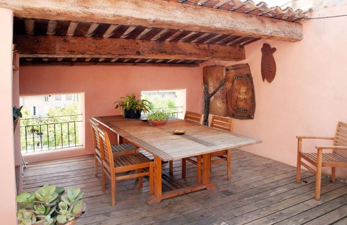 Nyons House | Beautiful private villa for 6 guests with A/C, WIFI, TV, terrace and pets allowed