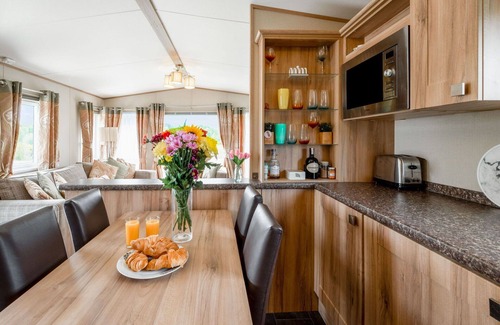 Nairn House | Beautiful private villa for 4 people with pool, WIFI, TV, terrace and pets allowed