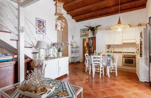 Porto Palo House | Beautiful private villa for 6 people with WIFI, A/C, TV and terrace