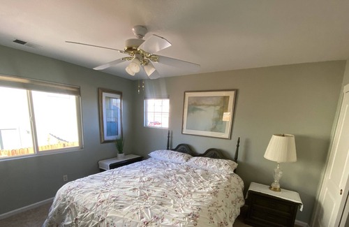 Northwest Reno House | Beautiful Quiet Home in Reno 10 min. from Downtown & 1 minute from Peavine Mtn