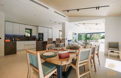 Cote d'Azur- French Riviera Villa | Beautiful, quiet villa with sea view
