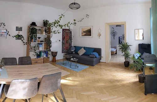 Altlerchenfeld Condo | Beautiful Quite Flat in the City Centre of Vienna