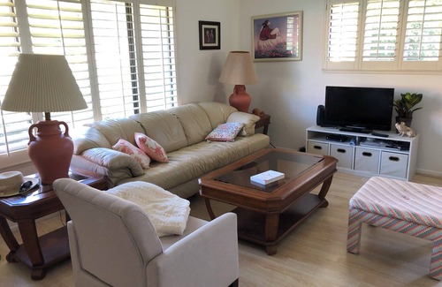 Date Palm Estates Condo | Beautiful Rancho Mirage