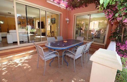 Canet-en-Roussillon House | Beautiful recent house with swimming pool surrounded by flowers 1 km from the beach
