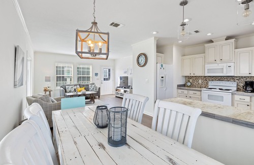 Southpointe House | Beautiful Relaxing Home located on "Gulf of America" Beach