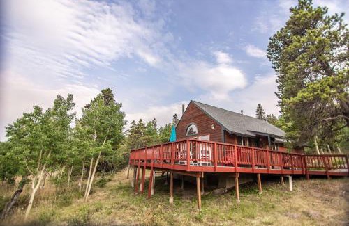 Warm Springs House | Beautiful Relaxing Home in Warm Springs Ranch - Misty Mountain Hideaway