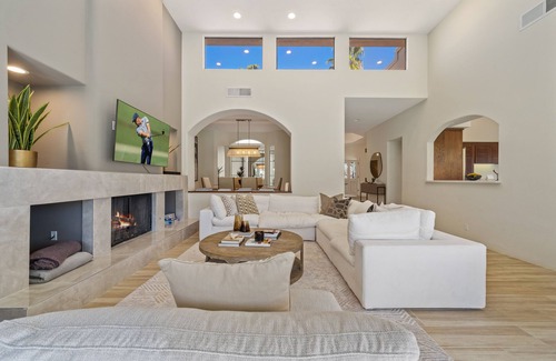 La Quinta Condo | Beautiful remodeled condo, Close to festivals at PGA WEST.