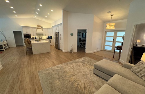 Kings Lake House | Beautiful, Remodeled Naples Home with Pool and Close to 5th Ave & Pet Friendly!
