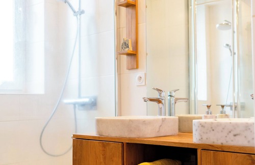 Sablon - Trudaine Apartment | Beautiful renovated old apartment with 2 bedrooms 85M2 downtown Sablon Lecoq
