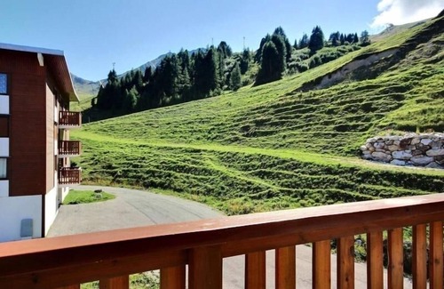 Plagne Centre Apartment | Beautiful renovated apartment, 3 bedrooms, near slopes, parking, pets allowed