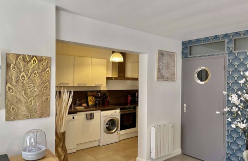 Tregastel Apartment | Beautiful renovated apartment with WIFI 200m from the beach in Trégastel