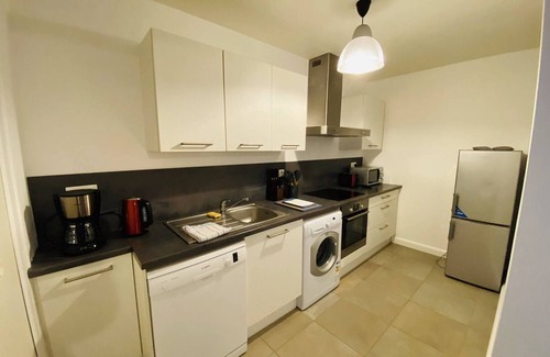 Tregastel Apartment | Beautiful renovated apartment with WIFI 200m from the beach in Trégastel