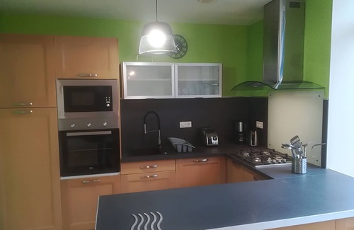 Plogonnec House | Beautiful renovated longère in the countryside and 10 km from the sea