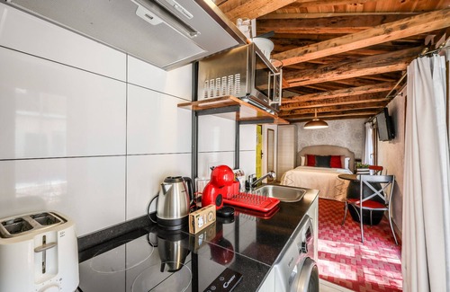 Malasana Apartment | Beautiful Renovated Loft in the center 8