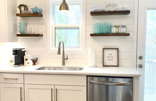 Gulf Breeze House | Beautiful Renovated Townhouse with Sound Views