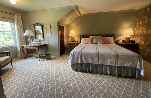 Wright City House | Beautiful resort-like property in rural Missouri on 185 acres