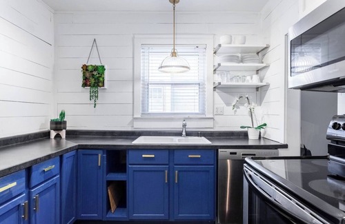 Pendleton Heights House | Beautiful Restored Duplex In Kansas City! 13&14 v2