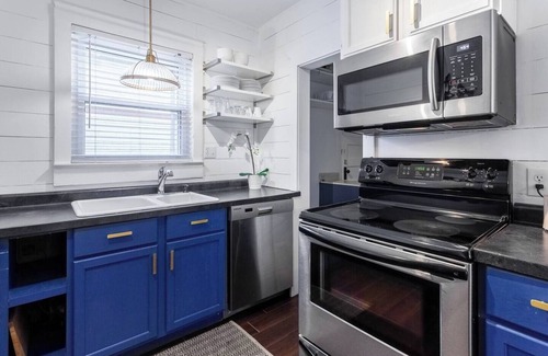 Pendleton Heights House | Beautiful Restored Duplex In Kansas City! 13&14 v2