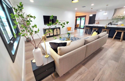 Carrollwood House | Beautiful retreat in the heart of Carrollwood!