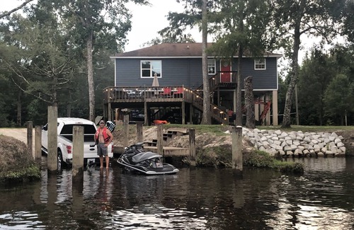 Gulfport House | Beautiful River House on the Biloxi River